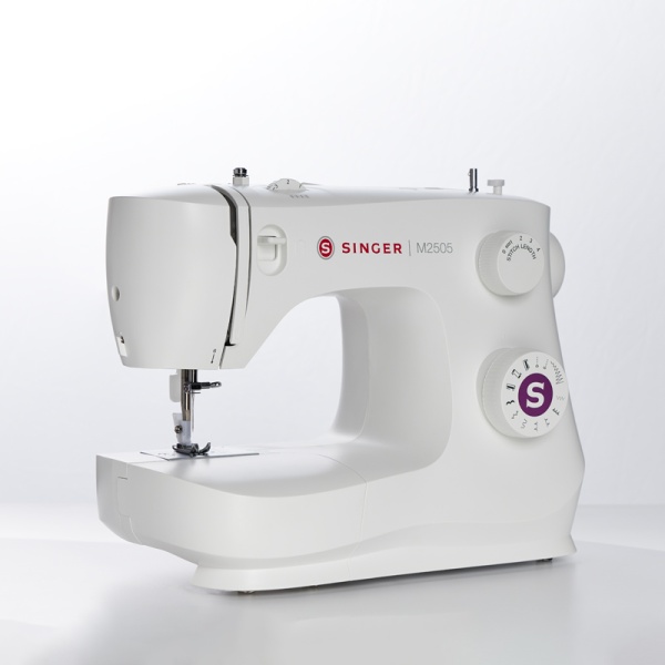 M2505 singer-m2505-escorzada.jpg